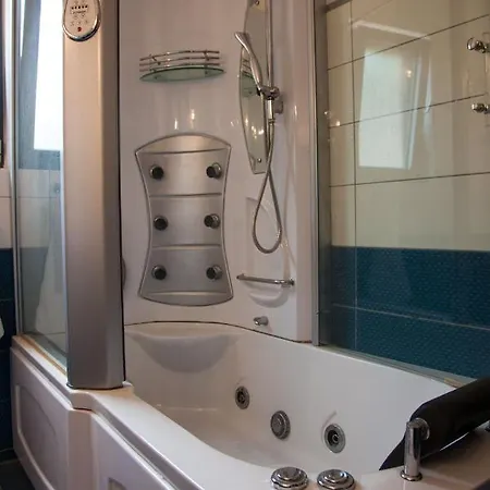 Tzanatos וילה Troianata