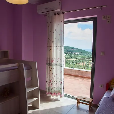 Tzanatos Villa Troianata